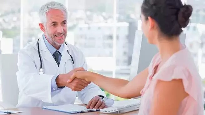 Consultarea unui medic pentru a preveni viermii
